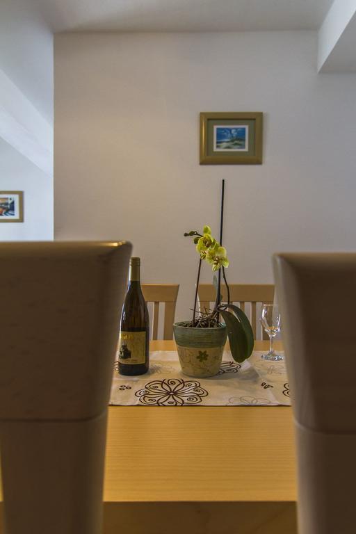 Apartments Ivica Palit Εξωτερικό φωτογραφία