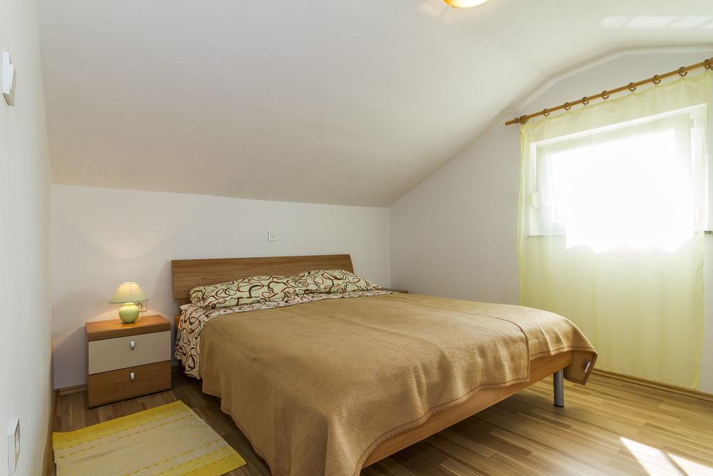 Apartments Ivica Palit Εξωτερικό φωτογραφία