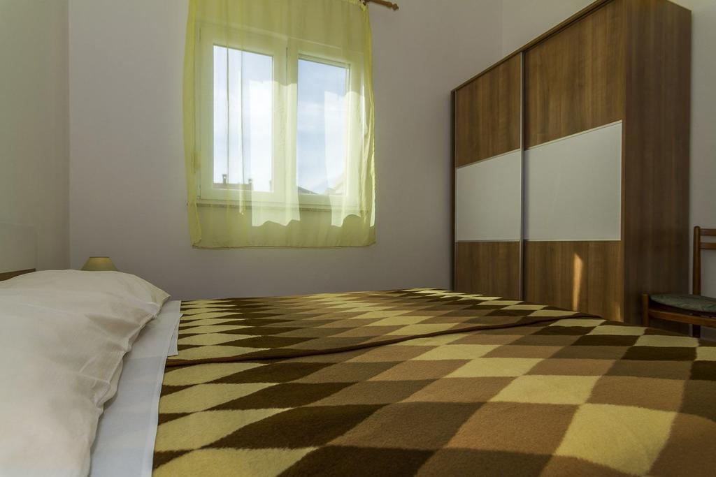Apartments Ivica Palit Εξωτερικό φωτογραφία